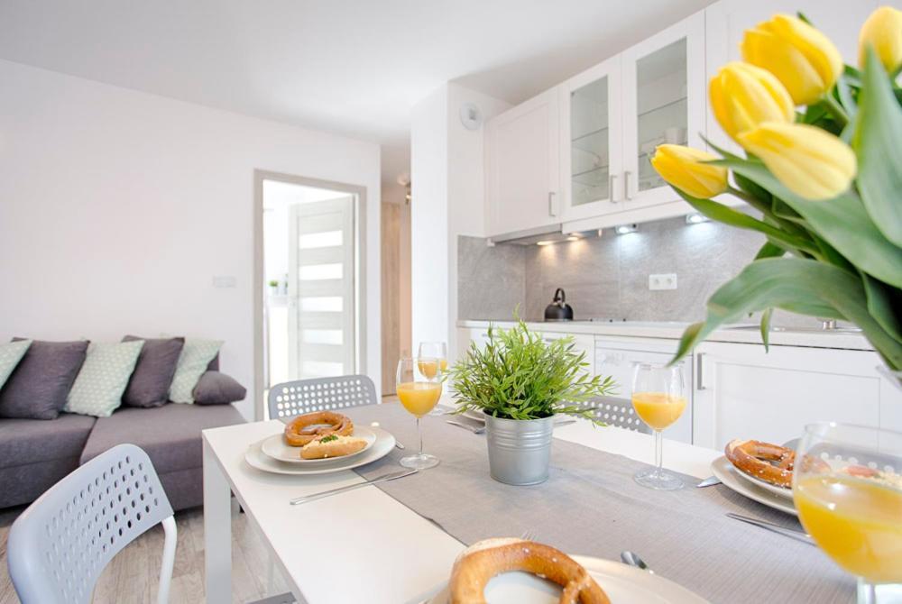 Tyzenhauz Apartments Piwna Street Krasków Εξωτερικό φωτογραφία