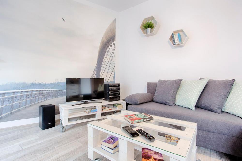 Tyzenhauz Apartments Piwna Street Krasków Εξωτερικό φωτογραφία